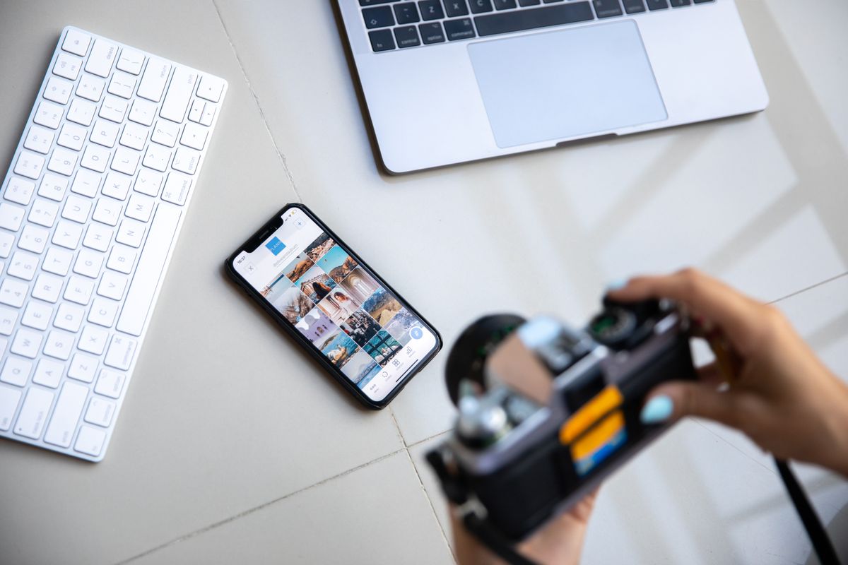 Content Monetization Là Gì? Cách Kiếm Tiền Từ Nội Dung Chi Tiết (2026)