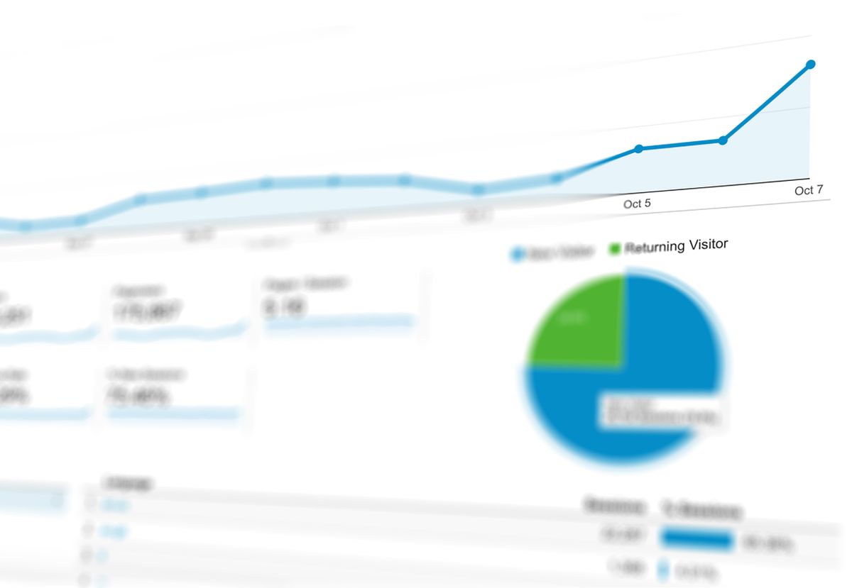 GEO (Generative Engine Optimization) Là Gì? Cách Để AI Trích Dẫn Website Của Bạn (2026)
