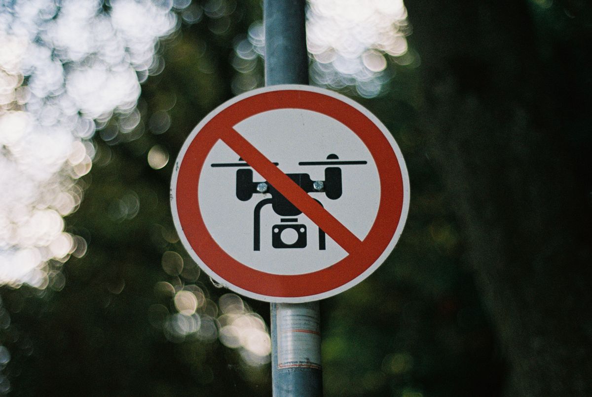 Cấm Bay Flycam/Drone Gần Sân Bay Đà Nẵng: Mức Phạt Và Quy Định Cần Biết 2026